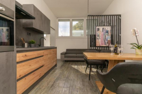 Apartment Ena - Located in quiet area 500m of the sea